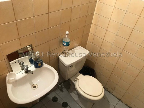 333m2 Se Vende Espectacular Local Y Ferreteria En Funcionamiento En La Candelaria, Mls#24-28124