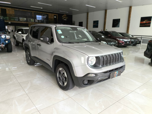 Jeep Renegade 1.8 Flex Aut. 5p