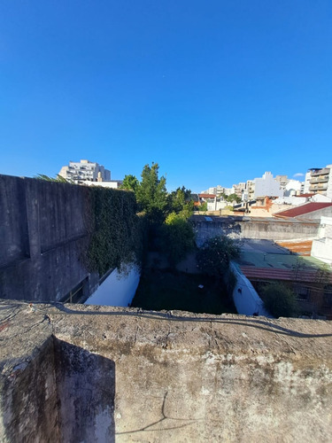 Piso Unico 4 Amb Al Frente Con Terraza - Alquilado Hasta Diciembre 2025 -