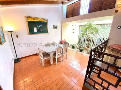 Imagen 4 de 14 de Casa En Venta Urb. Prados Del Este # 22-22757