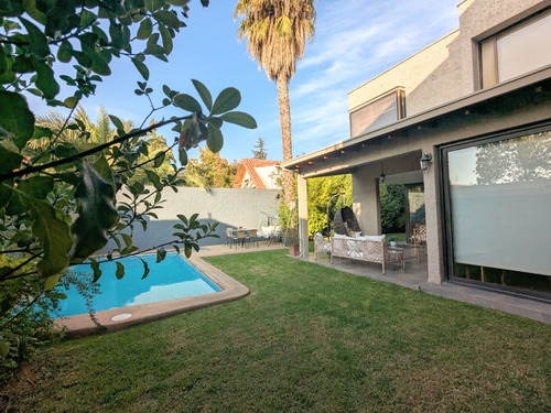 Casa En Condominio San Carlos De Apoquindo 4d+3b+serv.