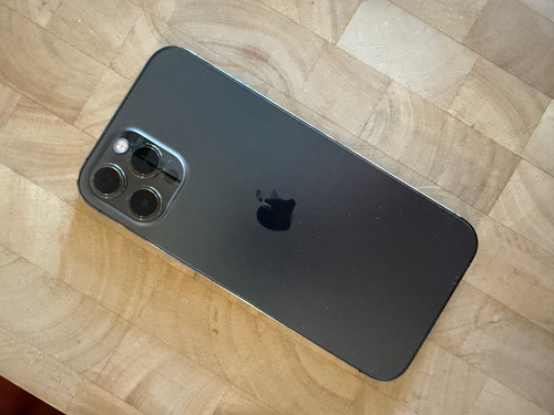 Apple iPhone 12 Pro Max (256 Gb) - Grafito (Usado)