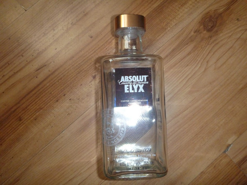 Botella Vacia De Whisky Absolut Elix