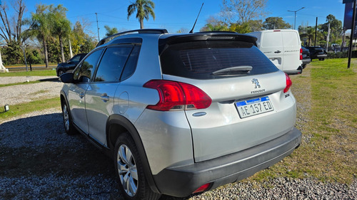 Peugeot 2008 1.6 Allure am20