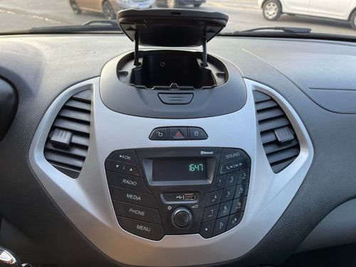 Imagem 6 de 9 de Ka Hatch Se 1.0 12v Flex 2015