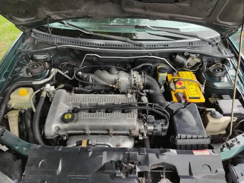 Ford LASER 1.6 Glx