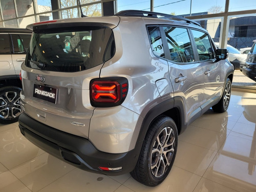Imagen 8 de 25 de Jeep Renegade 1.3 T270 Longitude 0km 2023