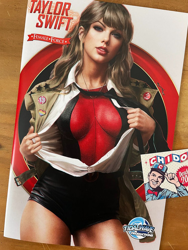 Comic - Taylor Swift #1 1st Ptg Shikarii Sexy Trade