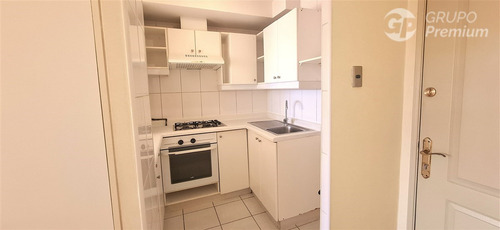 Departamento En Venta De 1 Dorm. En Concepción