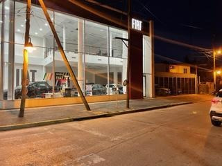 Imagen 2 de 13 de Lencke Vende - Con Renta En Dolares, Excelente Local A 200 Mts De Nordelta