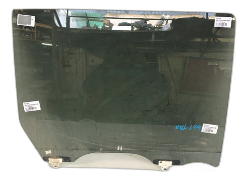 Vidrio Puerta Trasero Derecho Nissan Np300 2015-2019