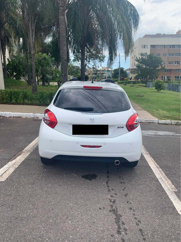 Peugeot 208 Active Flex 5p.