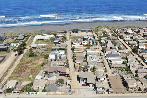 Casa A Pasos De La Playa En Pichilemu, 6 Dormitorios