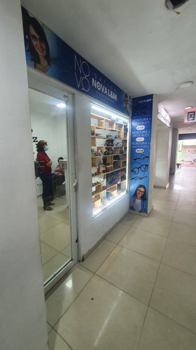 Imagen 3 de 11 de Centro Comercial Galeria Lucci Y Hotel Cecil