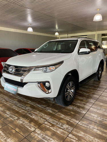 Toyota SW4 2.7 Srv 7l 4x2 Flex Aut. 5p