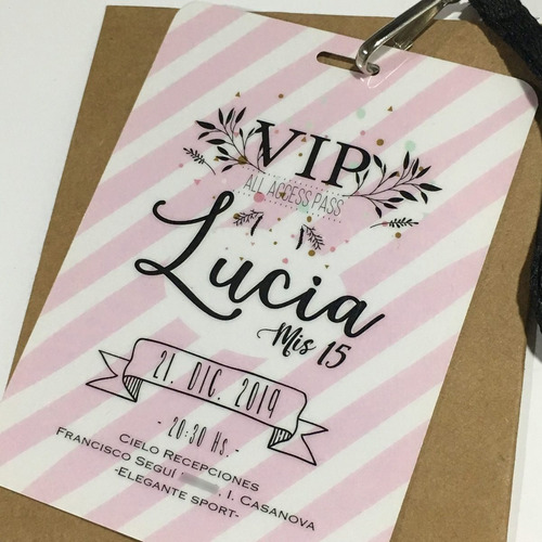 Invitación Pase Vip Simil Pvc 15 Años X 10 Cordon C/herraje