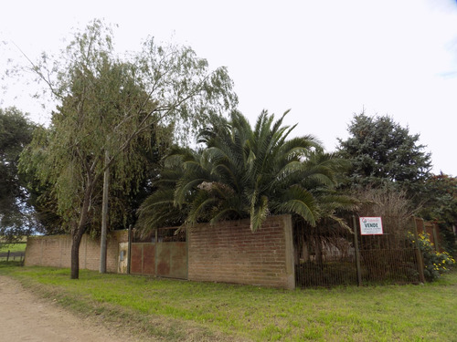 Casa Quinta, De 4 Hectareas Con 2 Viviendas Con Cochera, Deposito, Parque Y Parrilla