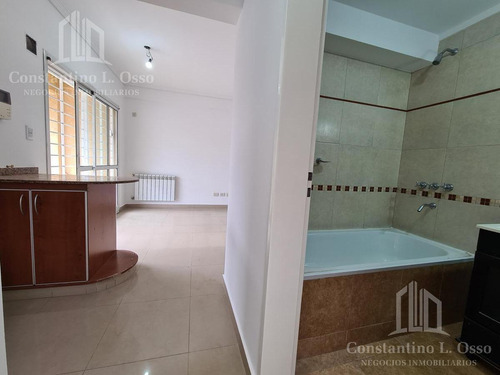 Imagen 23 de 25 de Oportunidad - Amplio 2 Ambientes - Venta- Lanús Oeste
