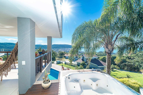 Imagem 20 de 30 de Casa À Venda Alto Padrão Com Uma Das Melhores Vistas De Bombinhas Localizada No Condomínio Panorâmico Em Bombinhas/sc Cód 729 - Sc - Ca0005_boavis
