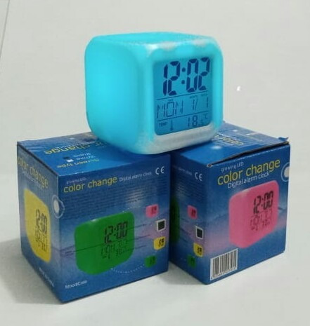 Reloj Digital De Mesa (alarma Y Luz)