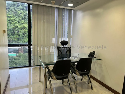 Oficina En Venta Chuao Eurobuilding Dm 24-7532