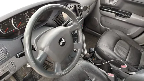 Kia Carens 2.0 Lx