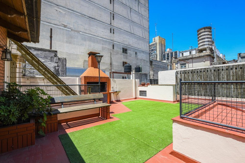 Imagen 30 de 30 de Casa En Planta Alta En Venta Tres Dormitorios Con Terraza Y Parrillero Microcentro