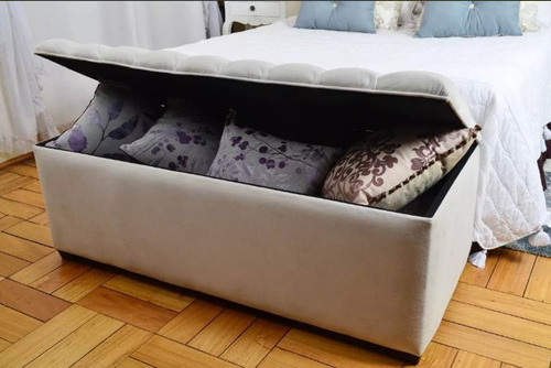 Imagen 2 de 6 de Pie De Cama 1,6mts Baulera Capitone En Pana Premium