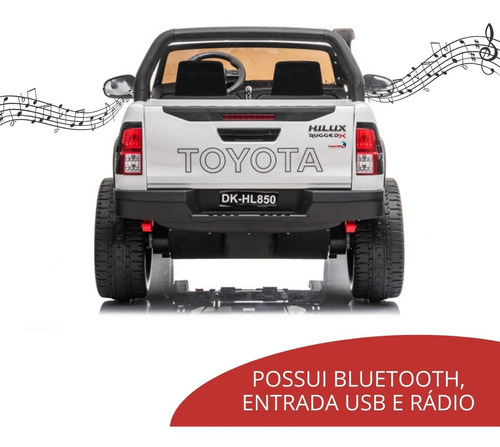 Cochecito eléctrico para niños Importway Toyota Hilux BW190PT con 2 asientos 12 V color blanco