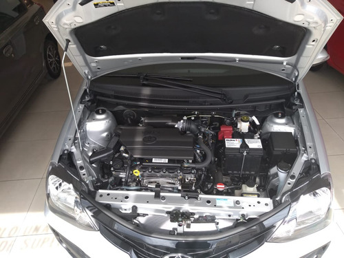 Imagen 7 de 13 de Toyota Etios 1.5 Xls At 5p