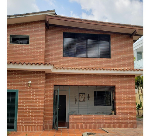 Altamira Excelente Ubicación Casa Con Anexos Independientes Espectacular Terreno 17 Puestos De Estacionamientos Amplio Jardín