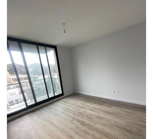 En Venta A Estrenar! 2 Monoambientes- Frente A Rambla Buceo