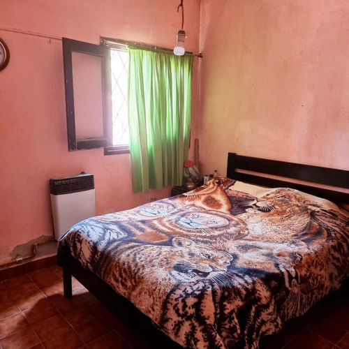 Imagen 8 de 15 de Venta De Casa Céntrica De 2 Dormitorios C/ Cochera En Cosquín