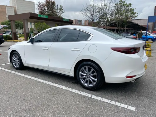 Mazda 3 2.0 Touring At
