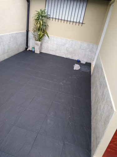 Imagen 3 de 17 de Casa En Venta En Avellaneda