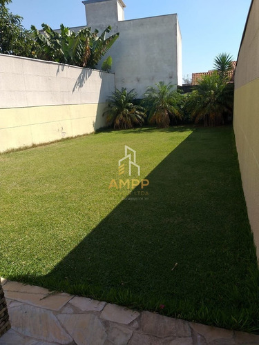 Imagem 5 de 12 de Casas - Residencial - 1119