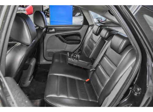 Ford Focus 2.0 GHIA 16V FLEX 4P AUTOMÁTICO