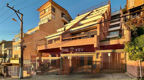 Departamento En Venta De 2 Dorm. En Viña Del Mar