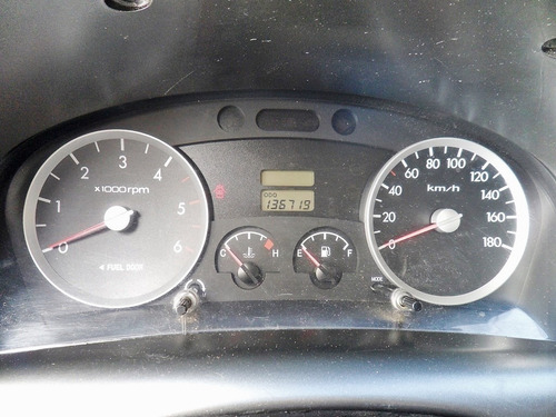 Imagen 10 de 10 de Hyundai H100 Diesel 2007 4x2 Sincrónico