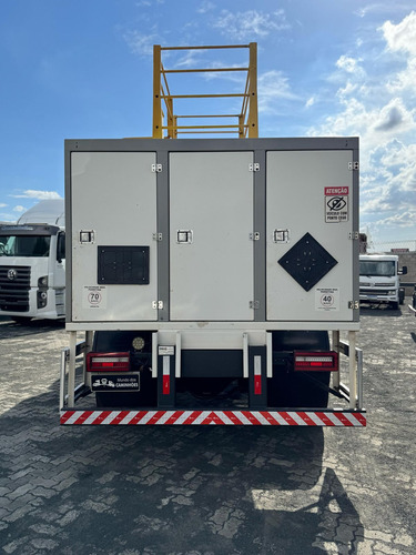 Vw 17210 4x2 Comboio 2024