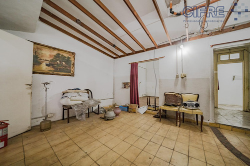 Local Comercial De 90m2 A La Calle En Excelente Ubicación.