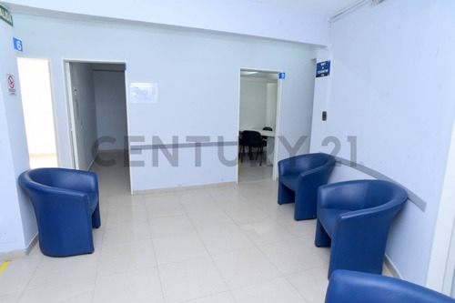 Imagen 20 de 30 de Alquiler Local Belgrano Frente 616 M2 En 3 Plantas