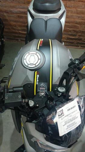 Imagen 1 de 16 de Tvs Rtr 200 Fi / 0km Inyección !!!