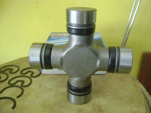 Cruceta Universal Joint Pt 1206- 427 Para Camion Ford 600