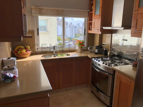 Imagen 13 de 30 de 58 Entre 12 Y 13. Penthouse 5 Dormitorios En Venta, La Plata.-
