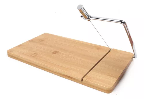 Tabla de corte de madera con guillotina para quesos duros y otros alimentos