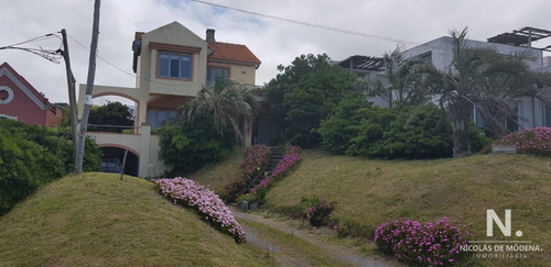 Casa En Primera Línea En Manantiales