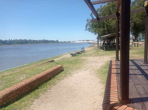 Al Sur A Metros Arroyo Solis Y Playa Alquilo Findes Para 9 Personas Sobre Calle Principal Wifi Directv Mesa Ping Pong Profesional Y Mas!! Veni A Disfrutar La Paz Y Tranquilidad En Un Hermoso Entorno