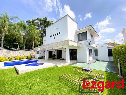 En Venta Casa En Lomas De Cocoyoc