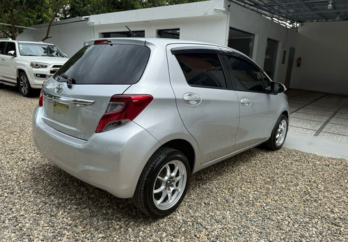 Toyota Vitz 2016